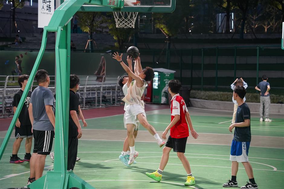 Running, cycling the most popular sports in Shanghai: report