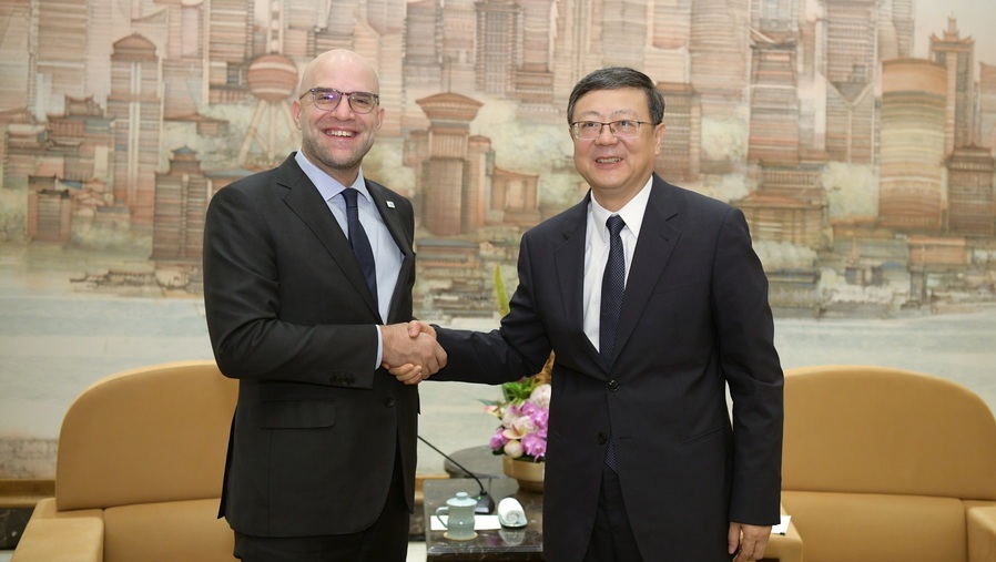 party-secretary-chen-meets-delegation-from-international-chamber-of
