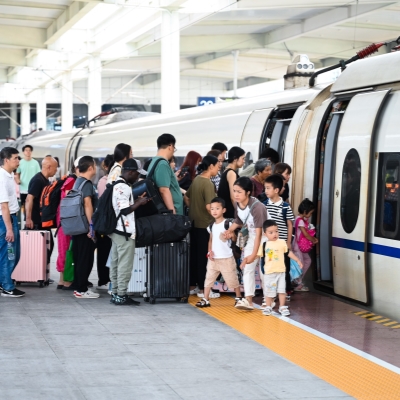 Anak-anak Penumpang KA di China Harus Bawa ID-Image-1