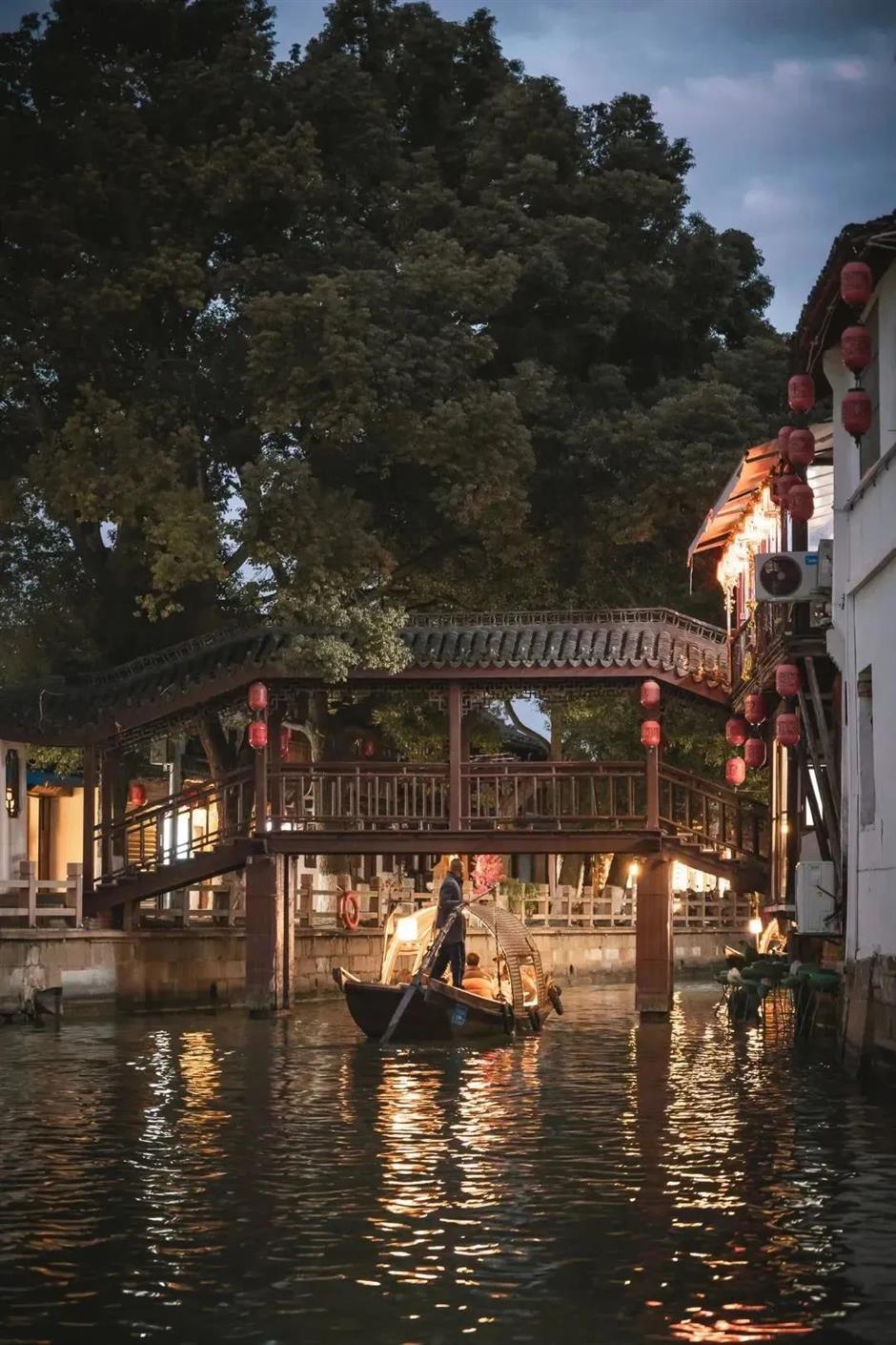 暑热未退,去这些热门打卡好去处寻个清凉