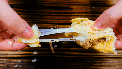 生椰拿铁、杨枝甘露、佛跳墙……上海老字号月饼上新!