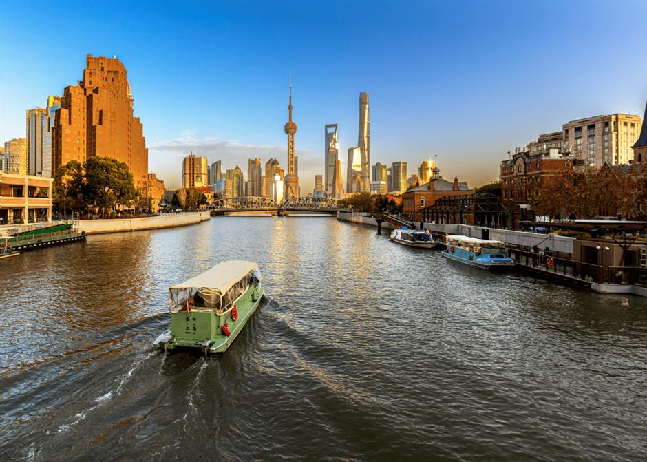 Stroll Shanghai streets with a landmark-shaped ice cream
