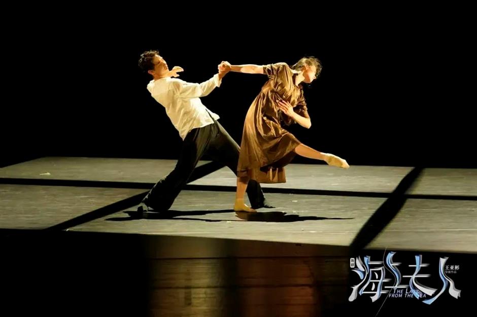 这座湖畔最美剧场九岁啦!一波