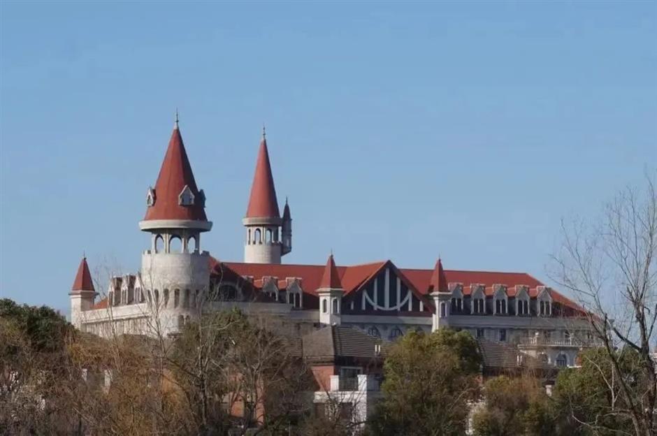 看展、游园、逛古镇……来场有趣的秋游吧