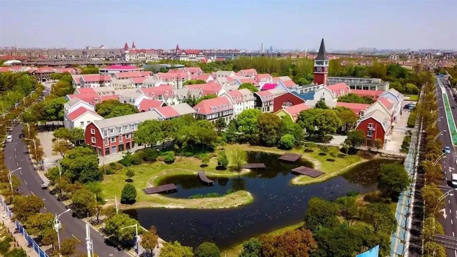 看展、游园、逛古镇……来场有趣的秋游吧