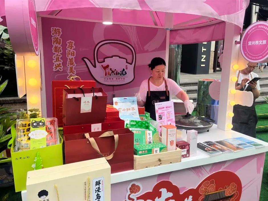 上海旅游节|2023乐游云购9·17 旅游美食嘉年华在兴业太古汇开市啦!好吃好玩好优惠,连续三天,我们在这里等你~