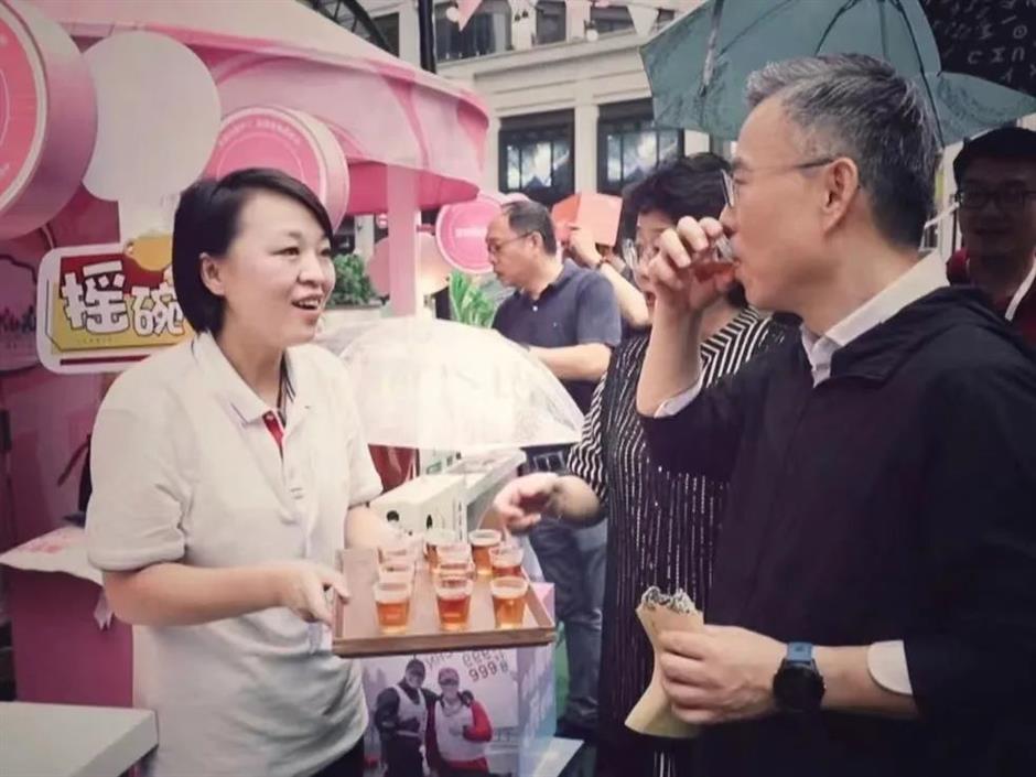 上海旅游节|2023乐游云购9·17 旅游美食嘉年华在兴业太古汇开市啦!好吃好玩好优惠,连续三天,我们在这里等你~