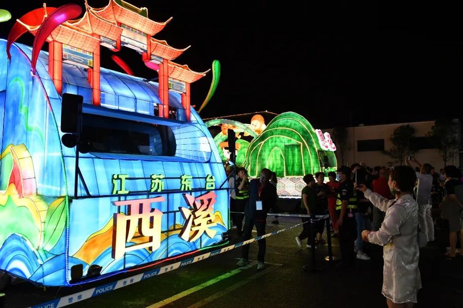 上海旅游节|2023上海旅游节花车宝山巡展闪耀智慧湾