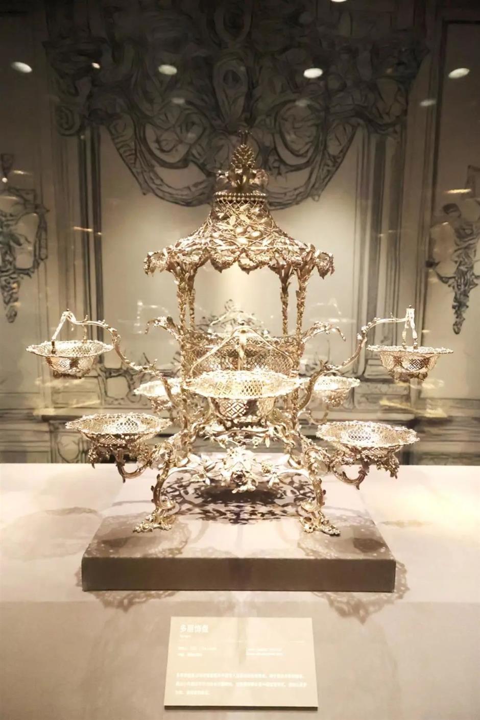 免费新展:
璀璨万象!来自英国的90件艺术精品亮相世博会博物馆