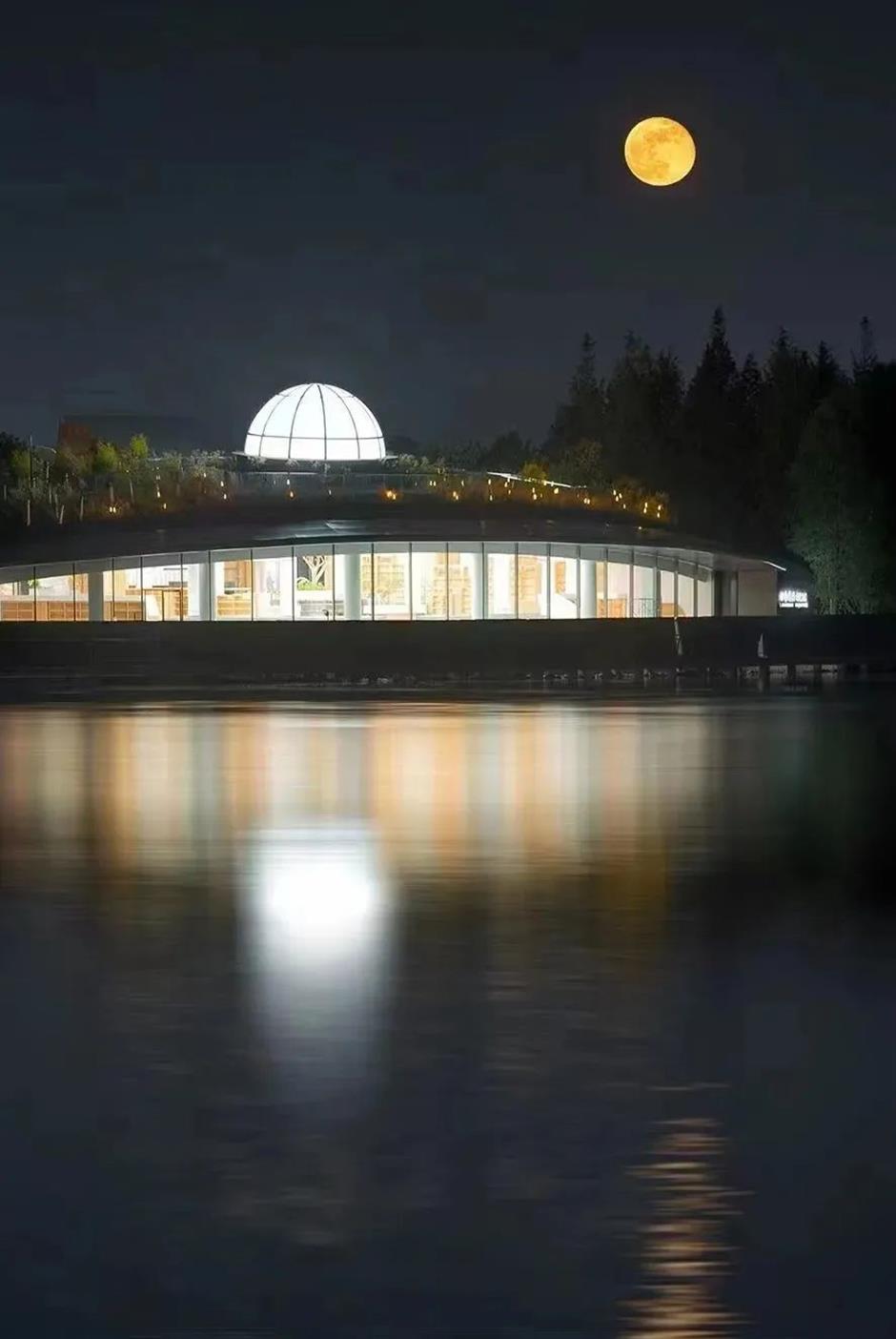 又有兩處文化新空間開放!就在這座湖邊。