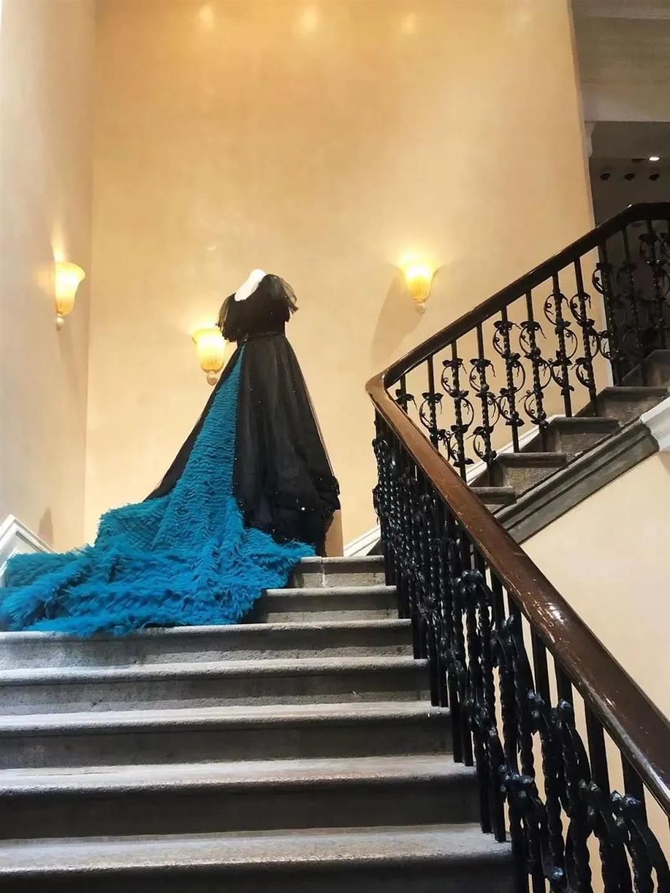 外滩现存最老的建筑,变身艺术展览空间 | 海派城市考古