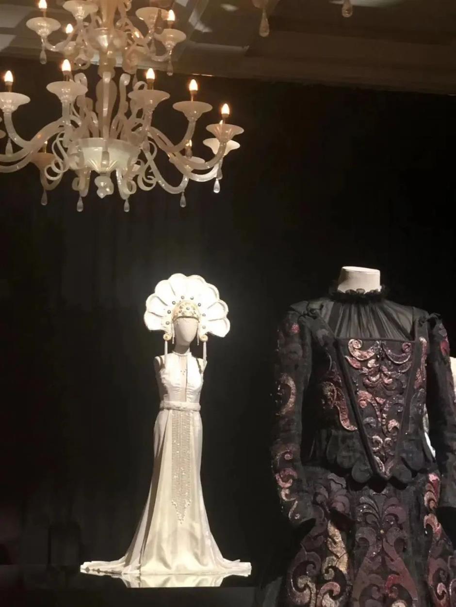 外滩现存最老的建筑,变身艺术展览空间 | 海派城市考古