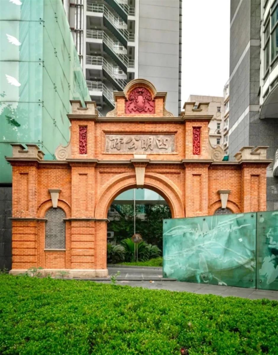 組團式平移!原來魔都有這麼多房子會「跑」