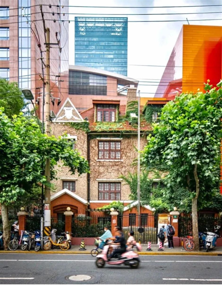 組團式平移!原來魔都有這麼多房子會「跑」