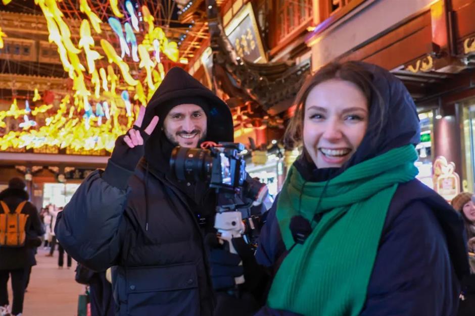 文汇报:一夜鱼龙舞,非遗新体验