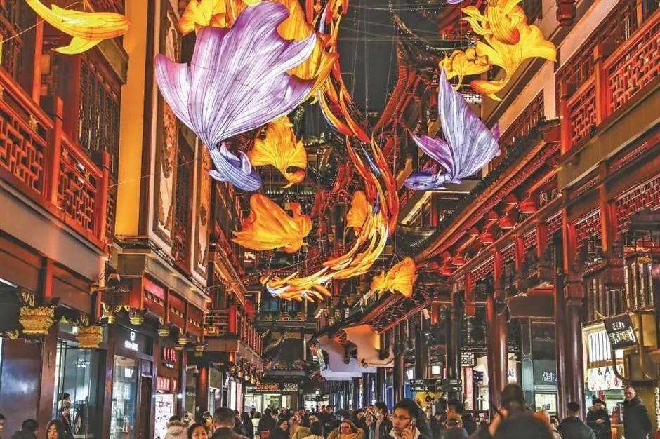 文汇报:一夜鱼龙舞,非遗新体验