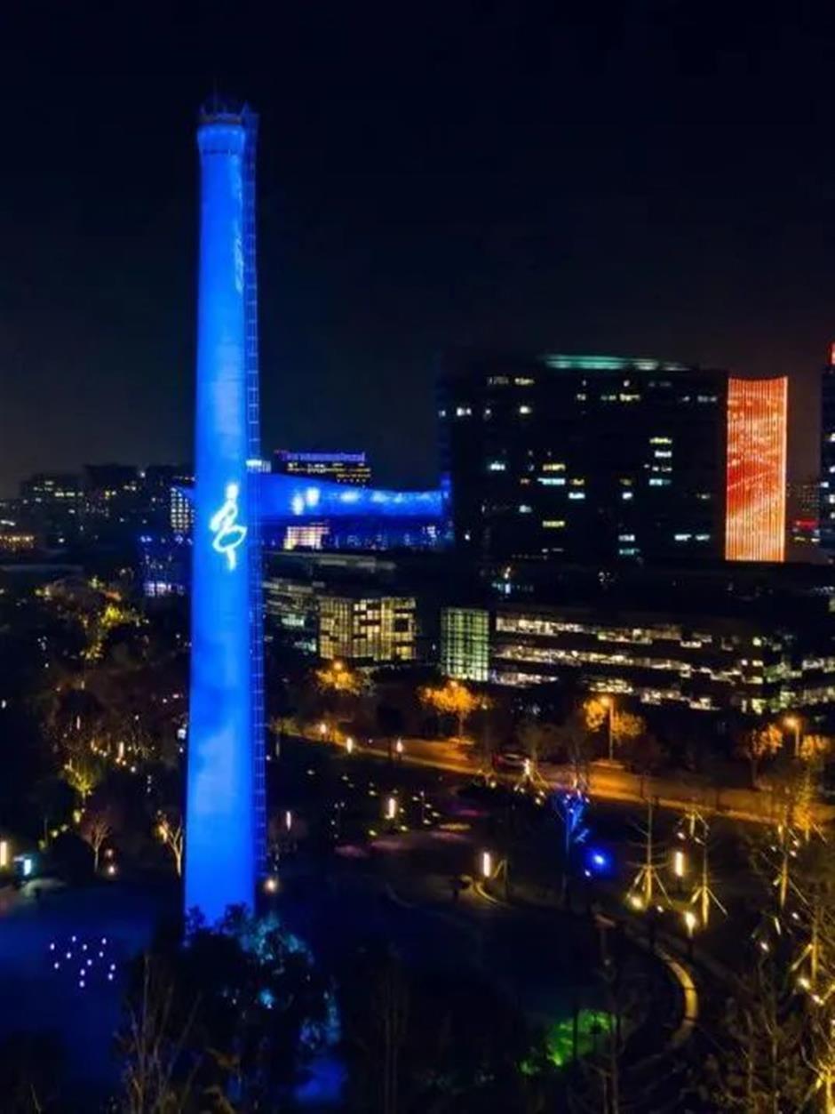 樂遊上海迎新年 | 一起看彩燈,