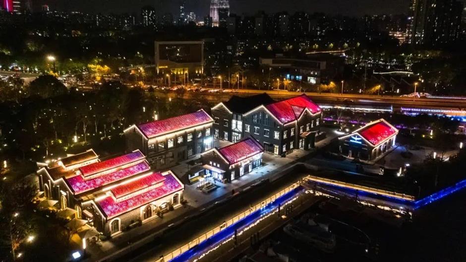 樂遊上海迎新年 | 一起看彩燈,