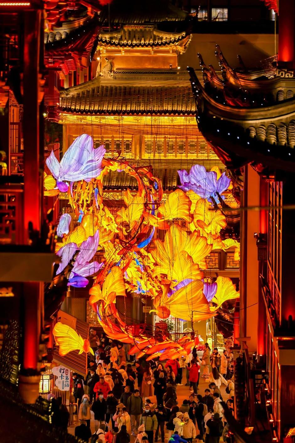 东方美学盛宴!豫园灯会的非遗灯彩超期待~