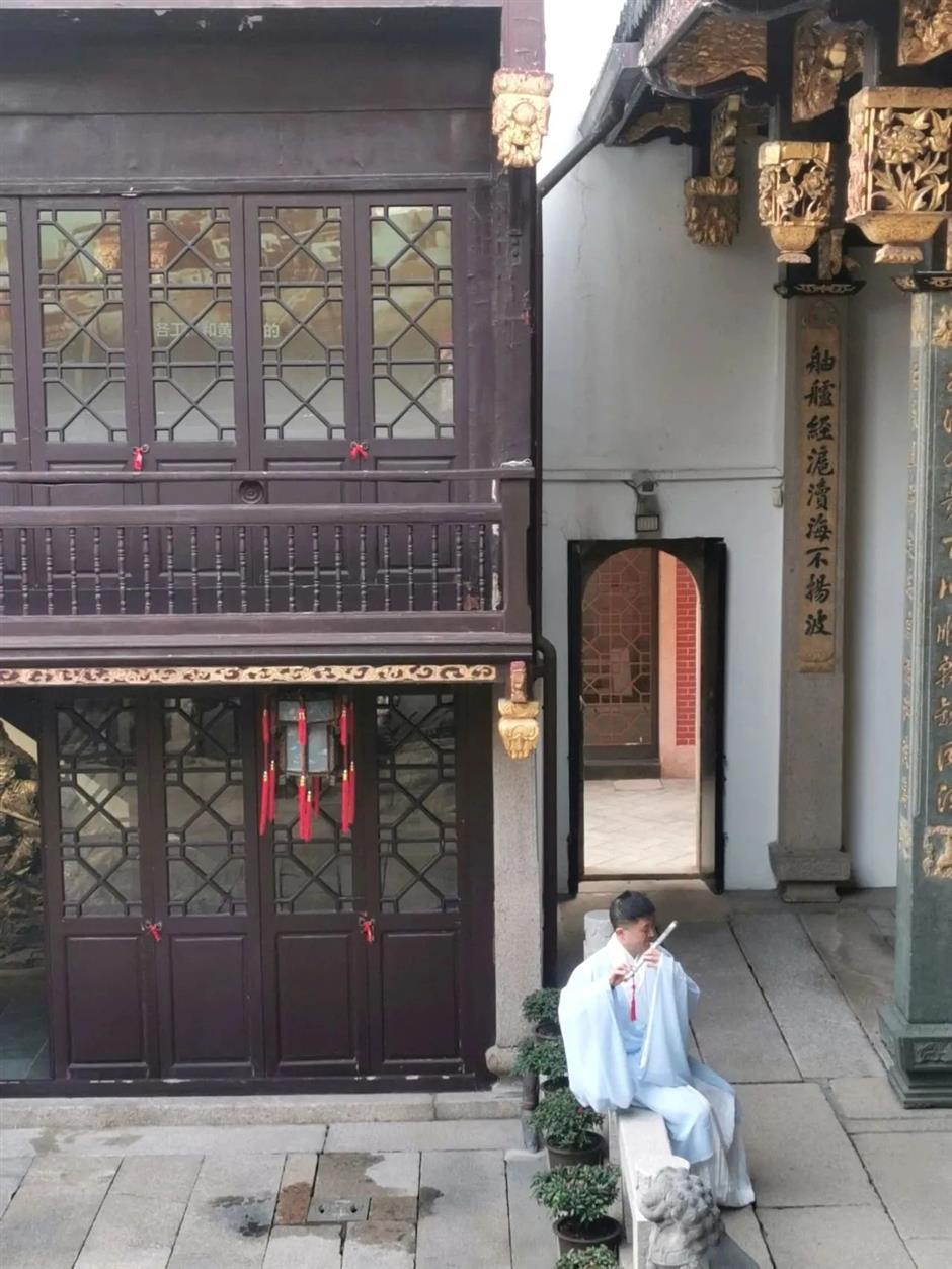 免费!穿上汉服,和古建筑合影吧!