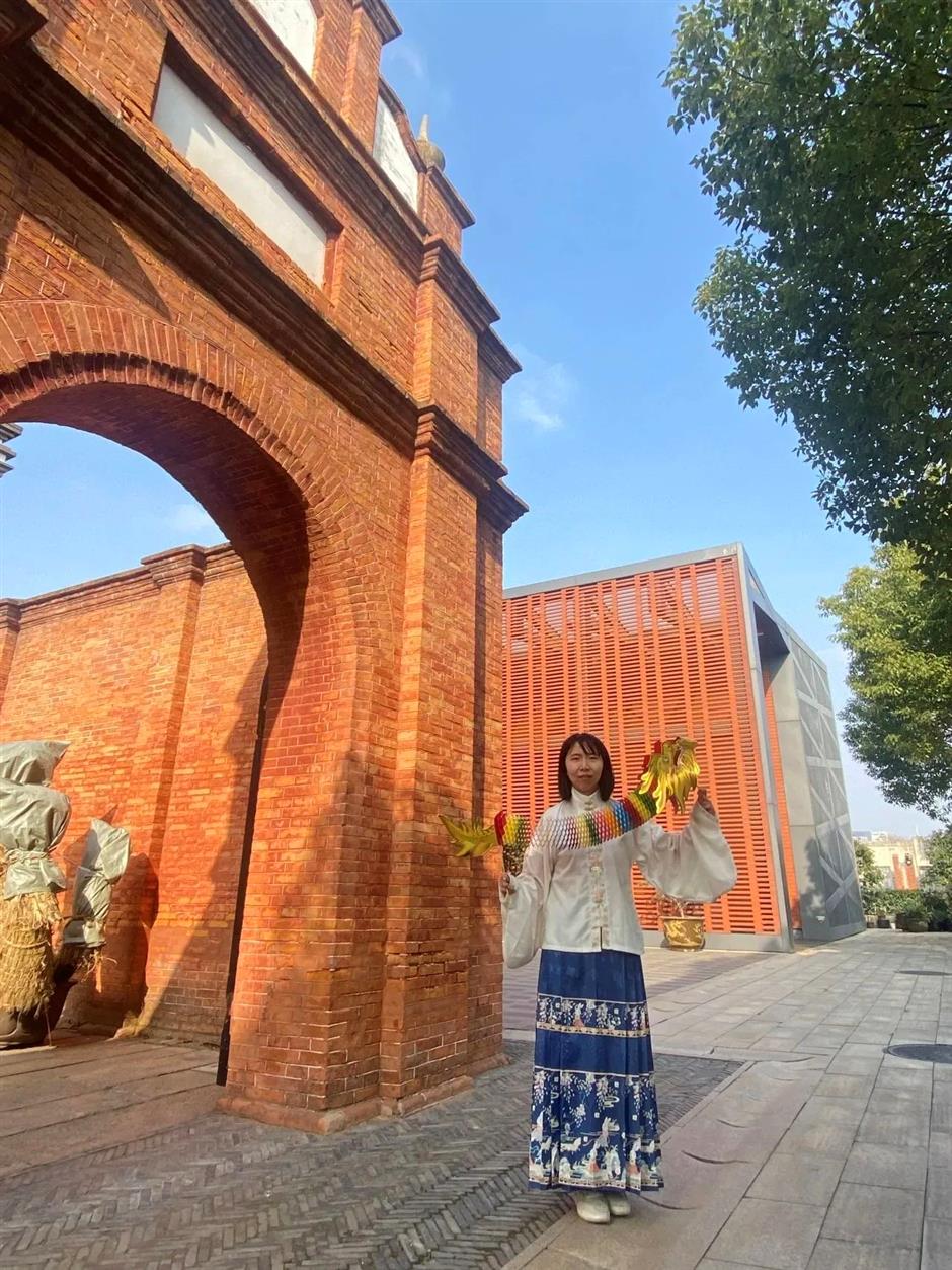 免费!穿上汉服,和古建筑合影吧!