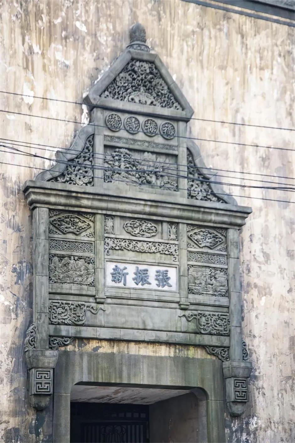 這條最近爆火的馬路,曾開創好多「第一」。