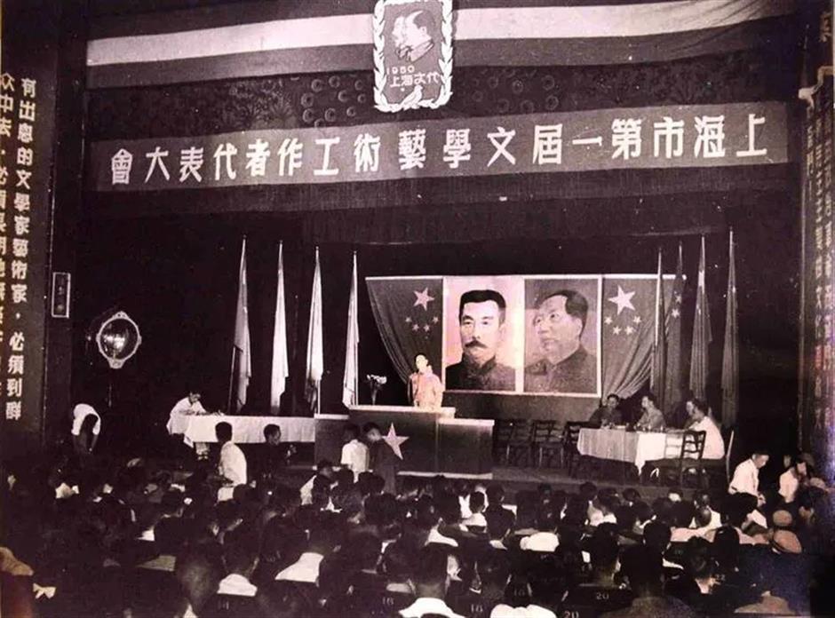 這條最近爆火的馬路,曾開創好多「第一」。