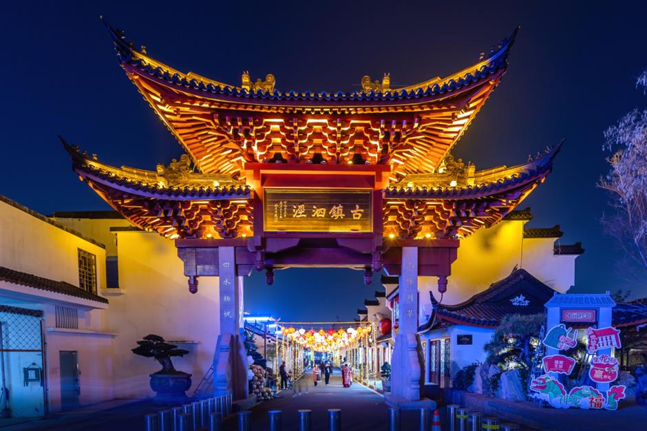 賞花燈、逛市集……上海古鎮冬日玩法上新