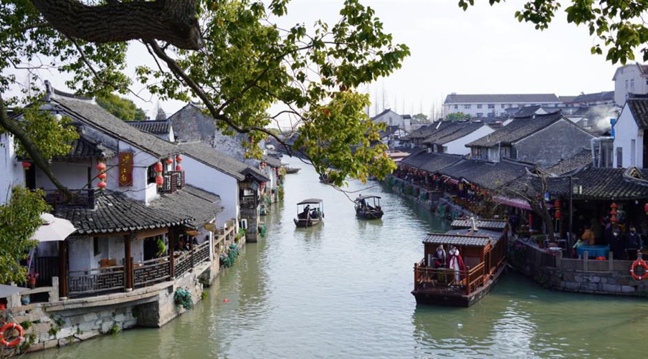 賞花燈、逛市集……上海古鎮冬日玩法上新