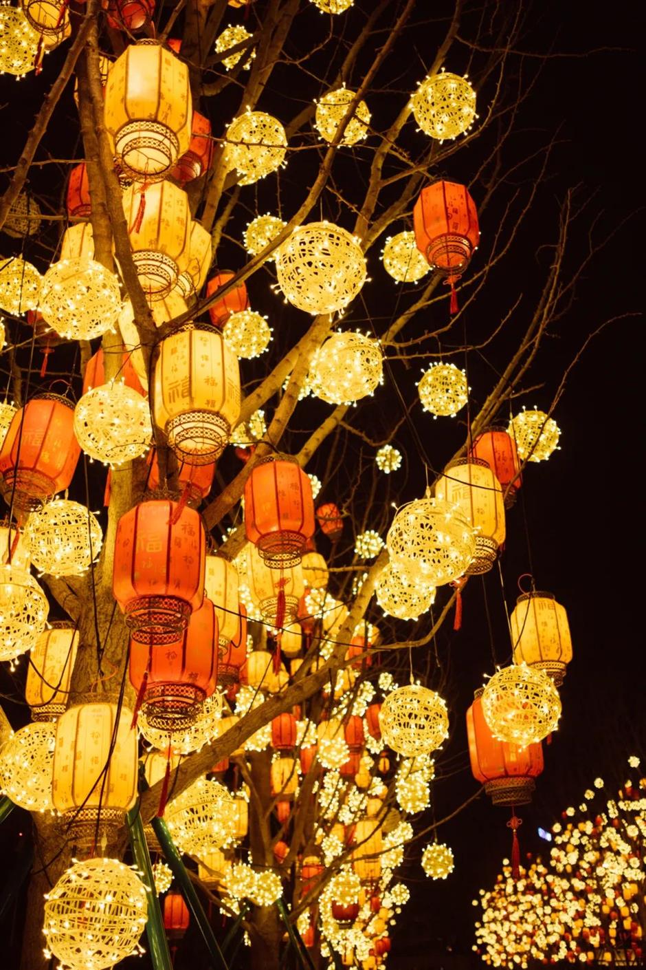 赏灯观景、非遗盛会……上海夜游好去处来了 | 乐游上海过大年