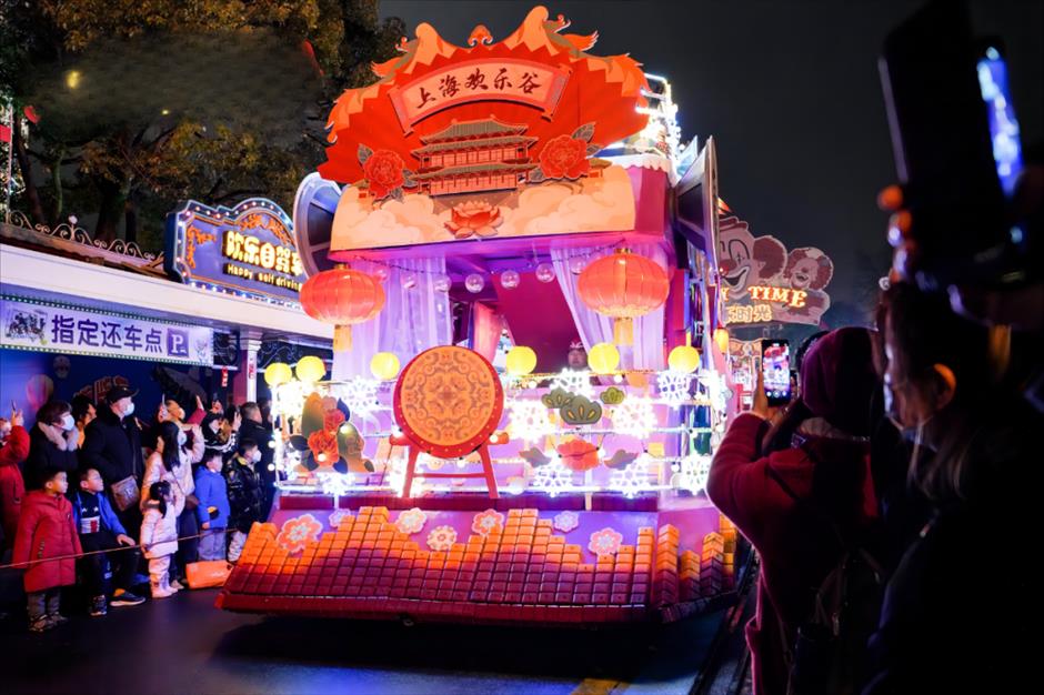 烟火盛典、非遗国潮、寻龙看灯……上海主要景区元宵活动抢先看