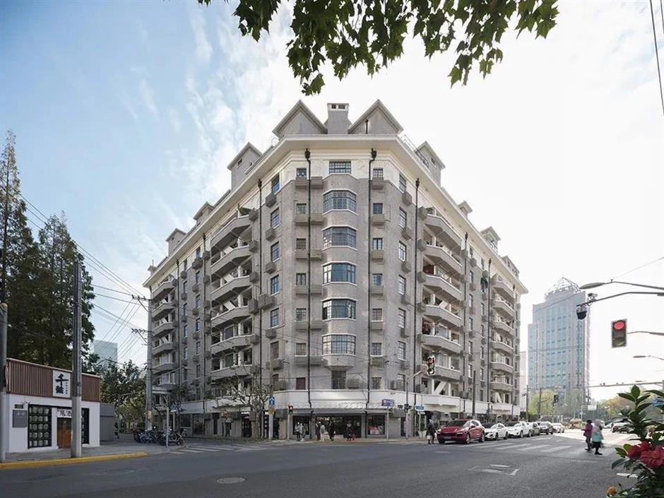 趁春日正好,在梧桐樹下來場浪漫的Citywalk