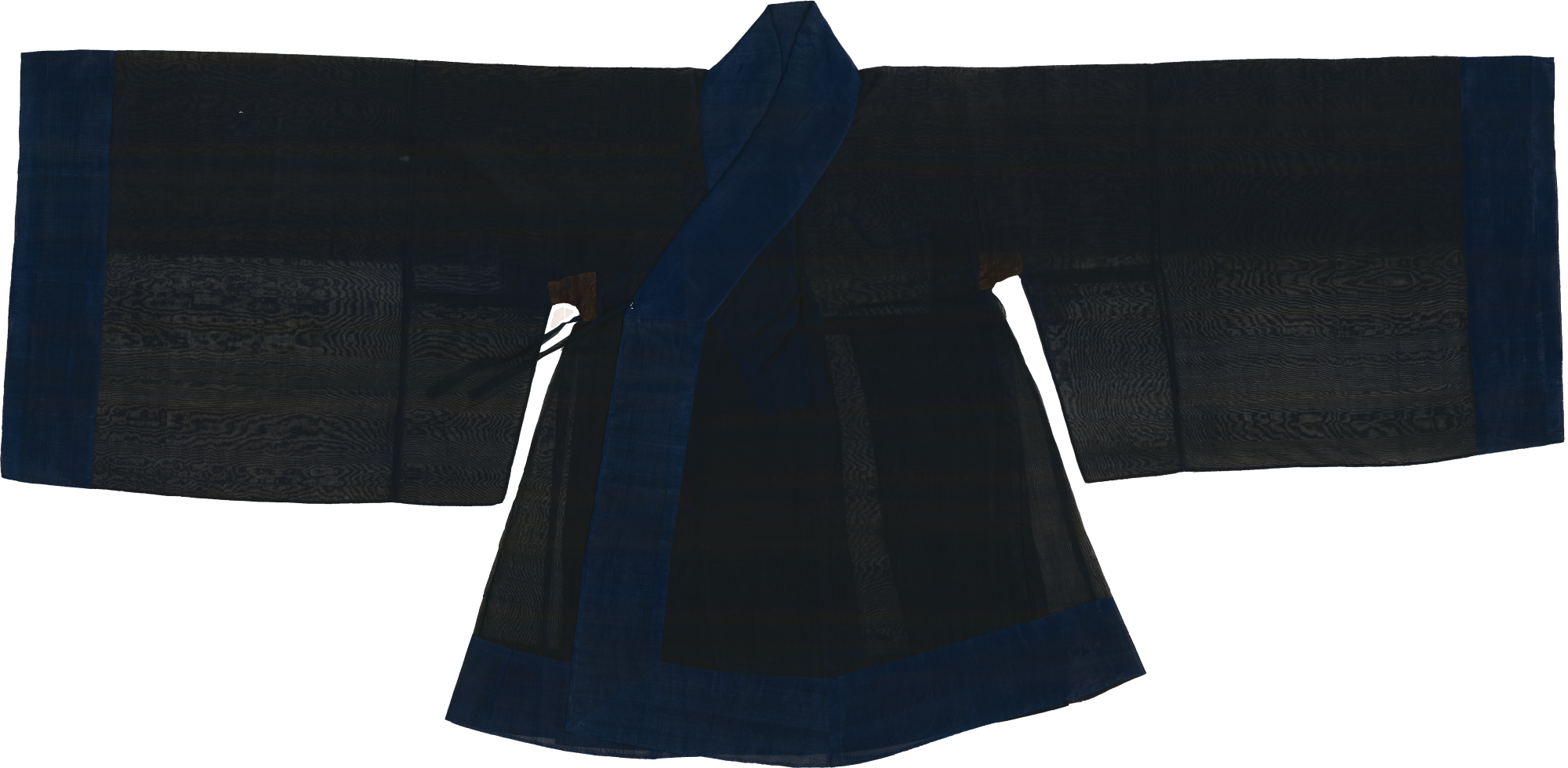 Confucian Robe Silk museum showcases clothing, vessels used in Confucian ceremonies ...