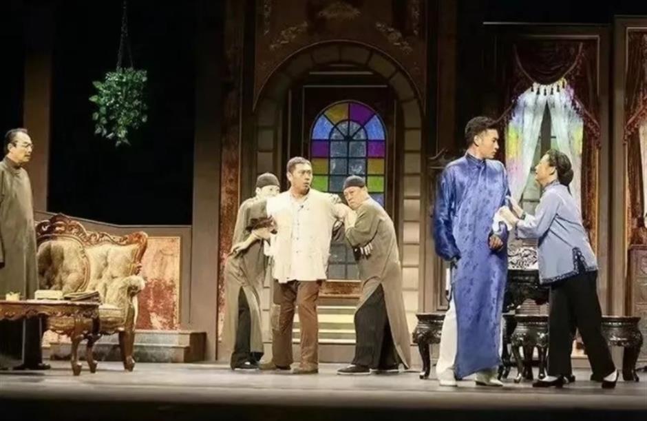 春天到了,最美湖畔剧院上新!