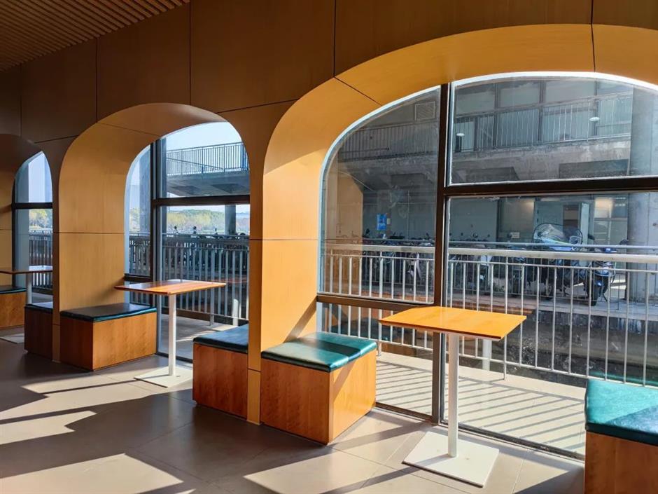 放下手机,悦享书香,0元逛一天~