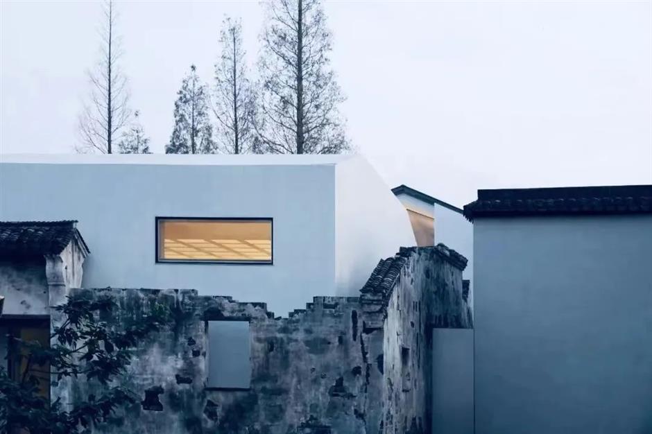 郊遊不止賞花,還有→