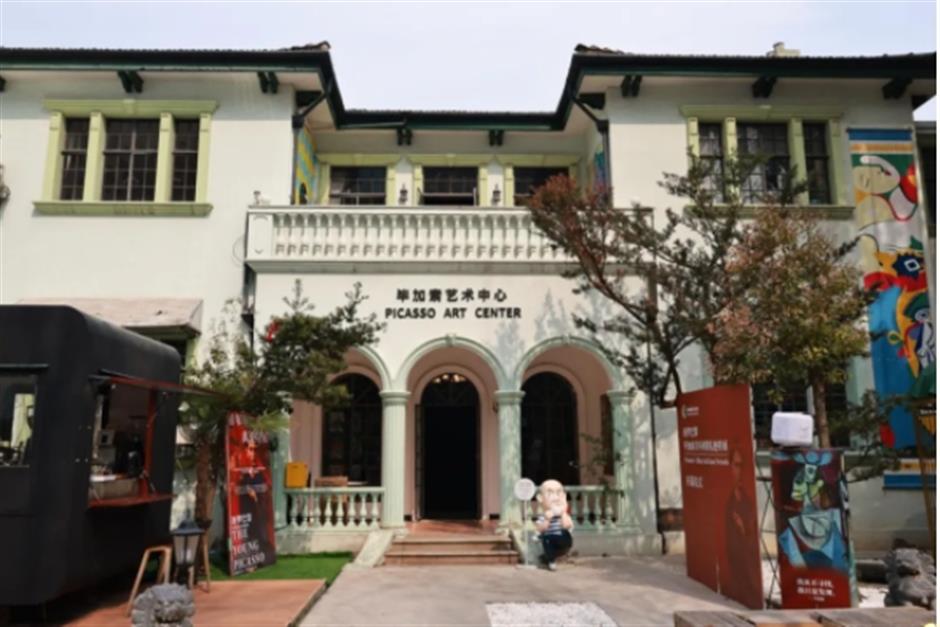 蝴蝶飞舞,鲜花绽放!在上海这个展览里过春天