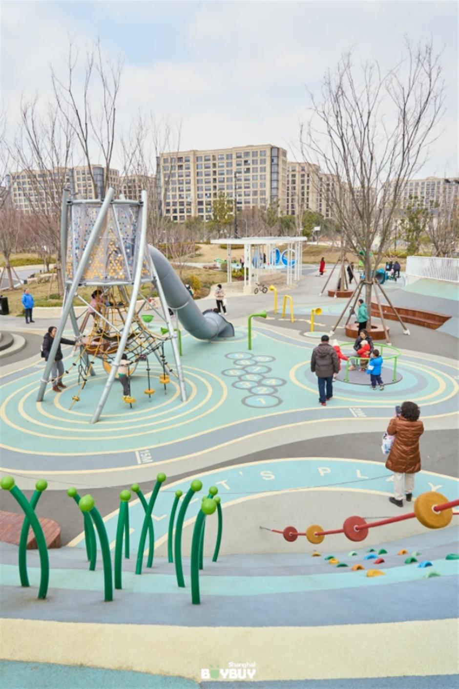 苏州河边又添一座免费公园!沙坑、露营、游乐场……快来享受好春光