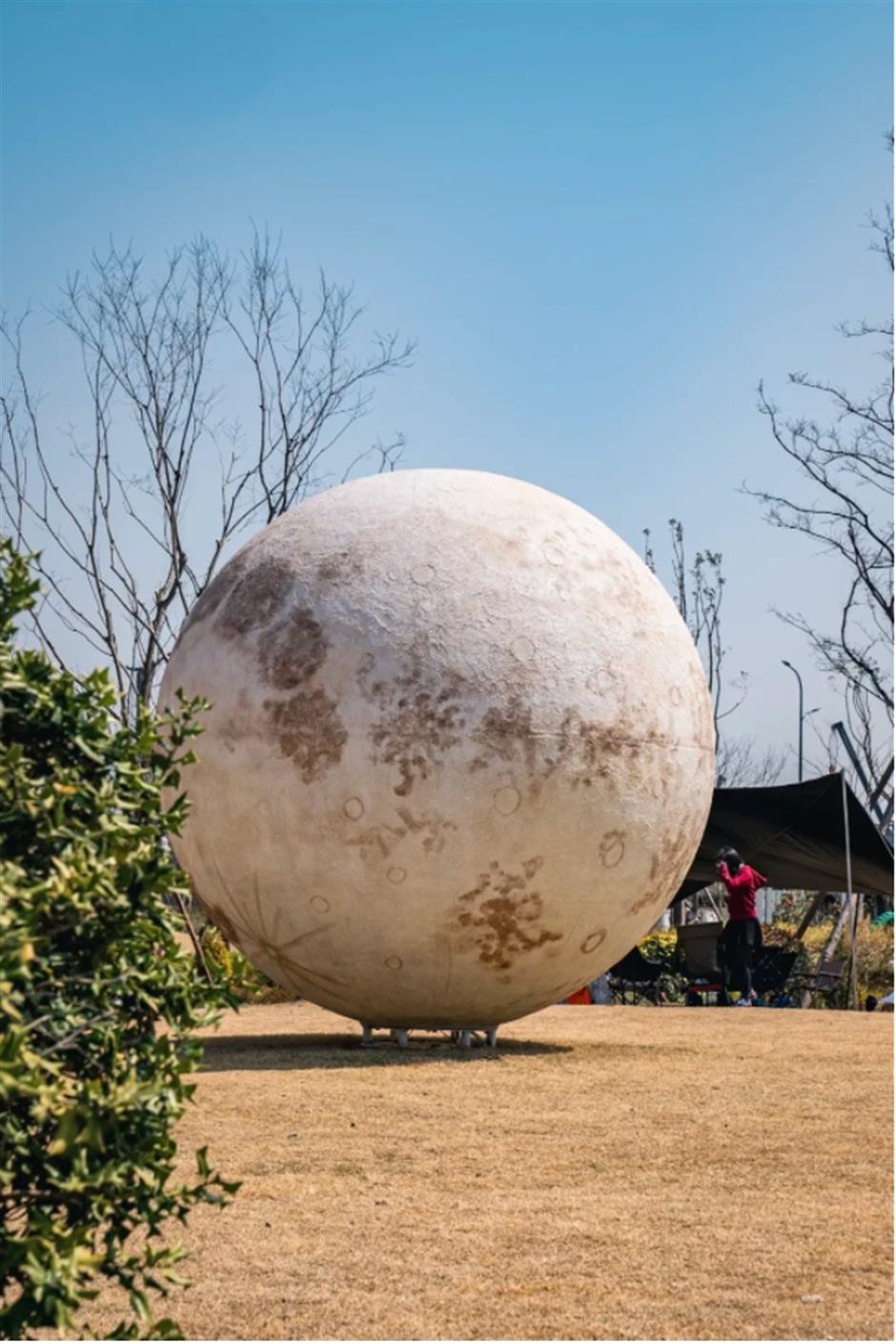 苏州河边又添一座免费公园!沙坑、露营、游乐场……快来享受好春光