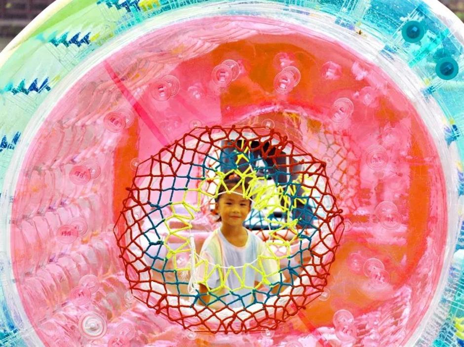 到金山廊下,方知「唯有牡丹真国色」!