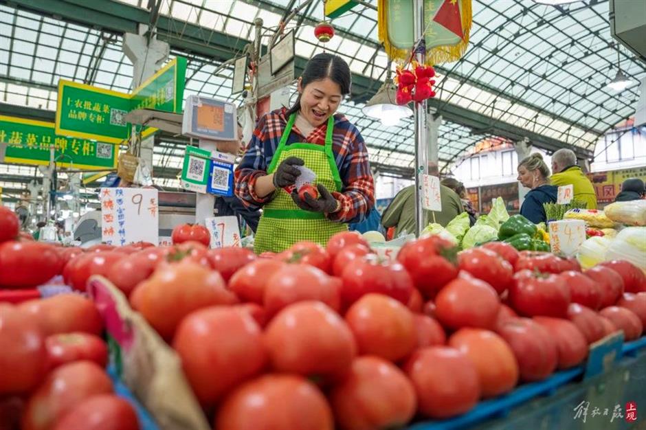 上观新闻|坐邮轮来上海菜场