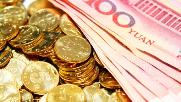 china-s-yuan-loans-grow-by-us-1-33-trillion-in-q1-shine-news