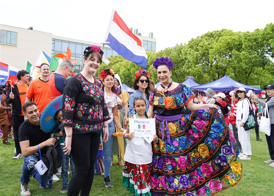 Festival showcases foreign dance and foods