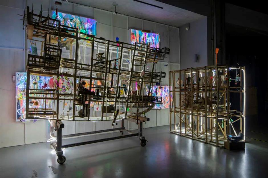 免费!大烟囱新展上线→