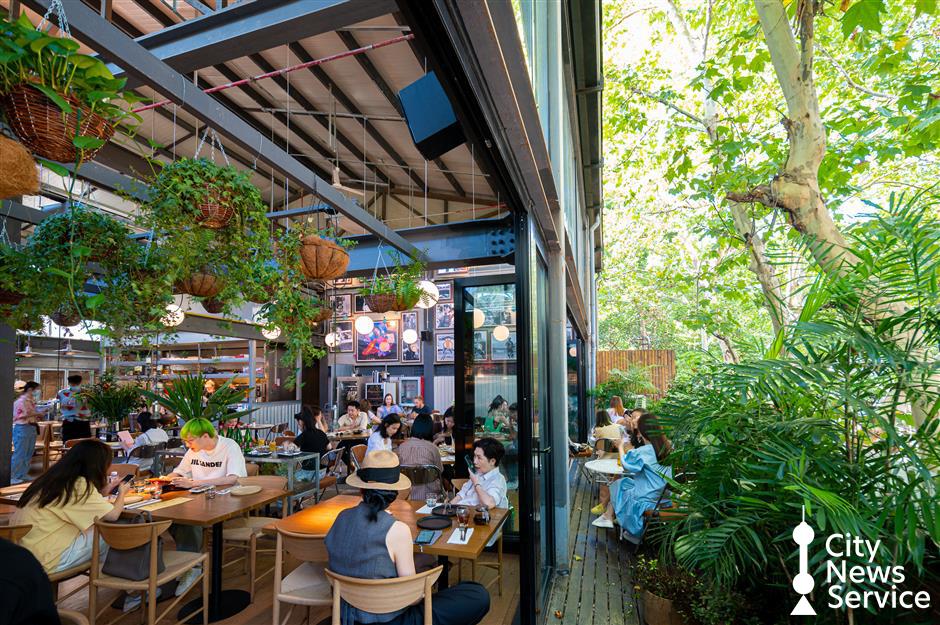 Leafy neighborhood offers all French businesswoman could ask for