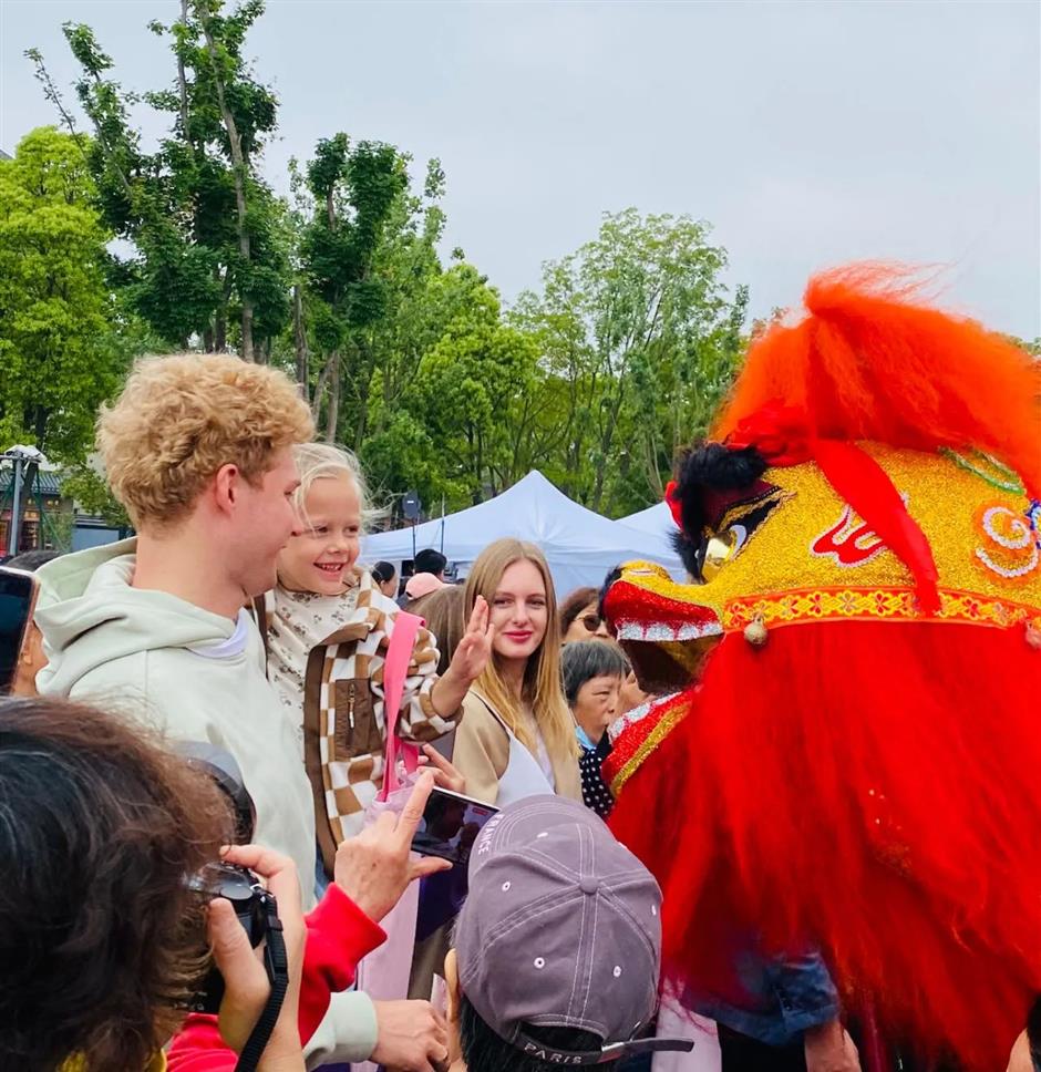 古韵海派交融,全域共生联动!2024上海龙华庙会启幕→