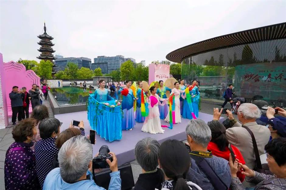 古韵海派交融,全域共生联动!2024上海龙华庙会启幕→