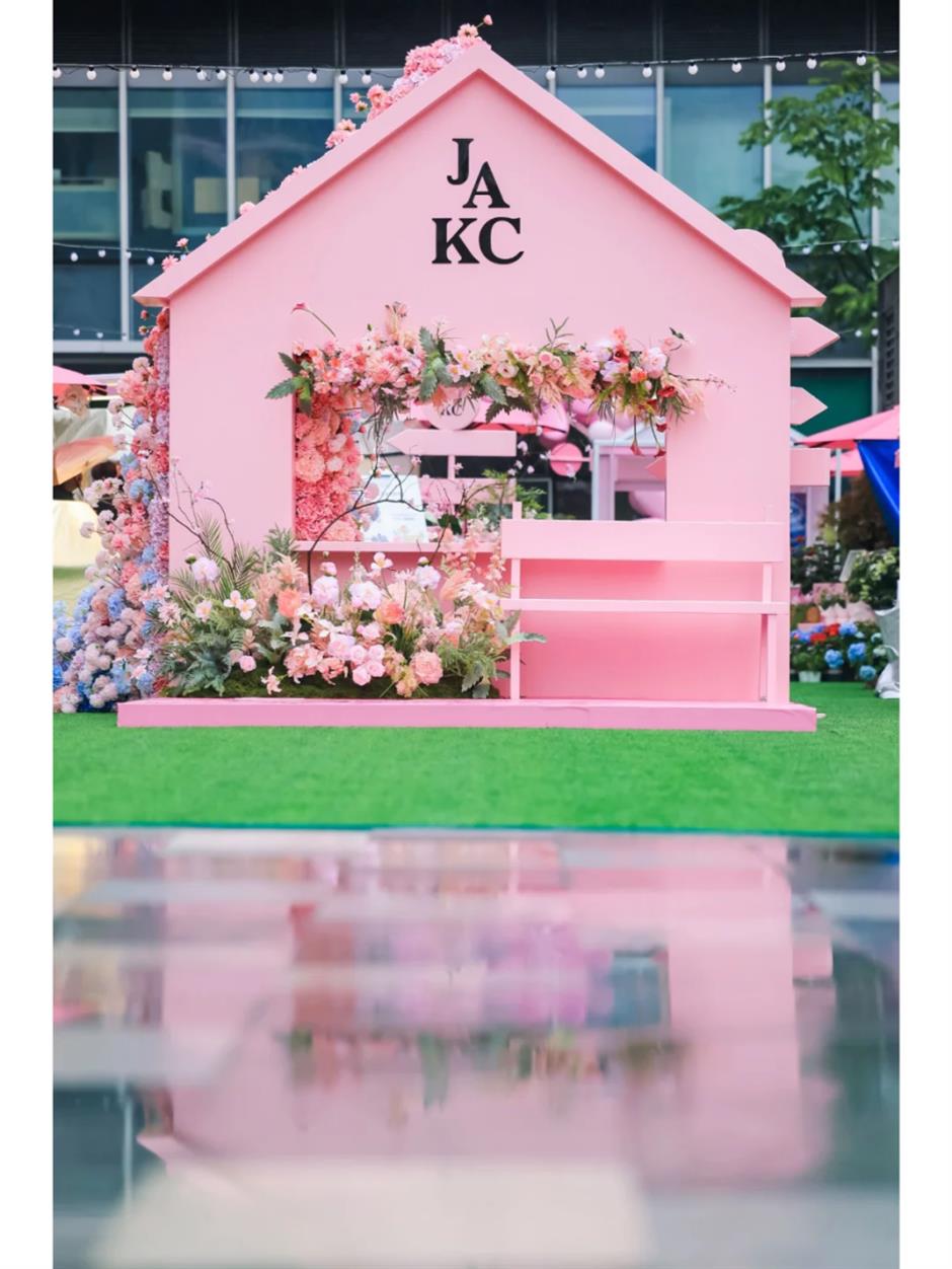 这里逛不腻!市中心最美拍摄地限时亮相