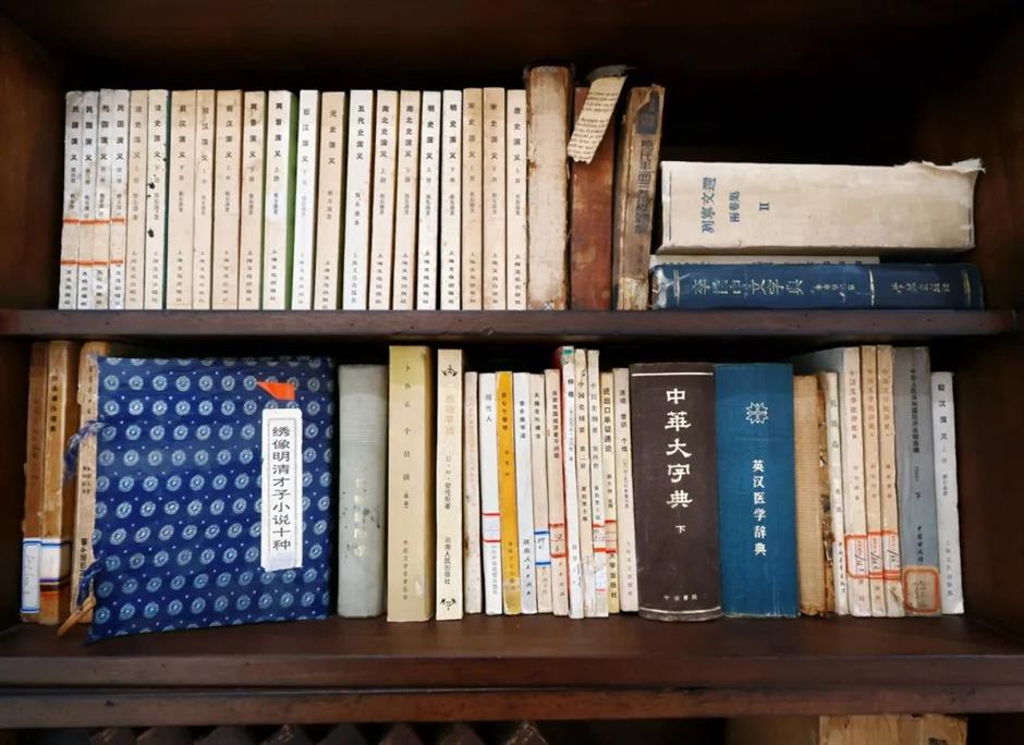 給你一間名人大咖的書房,約嗎?