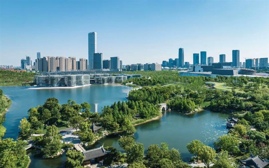 竟然真的在上海市中心!湖光山色、15000㎡